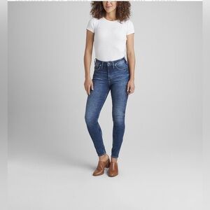Silver Jeans infinite fit high rise skinny jeans size Large
